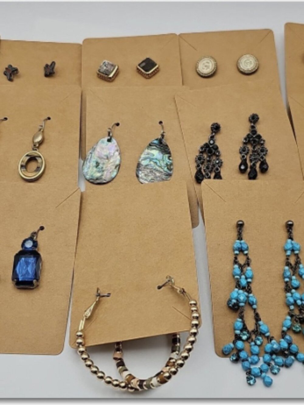 EARRING LOT - 15 PAIRS - PRE OWNED